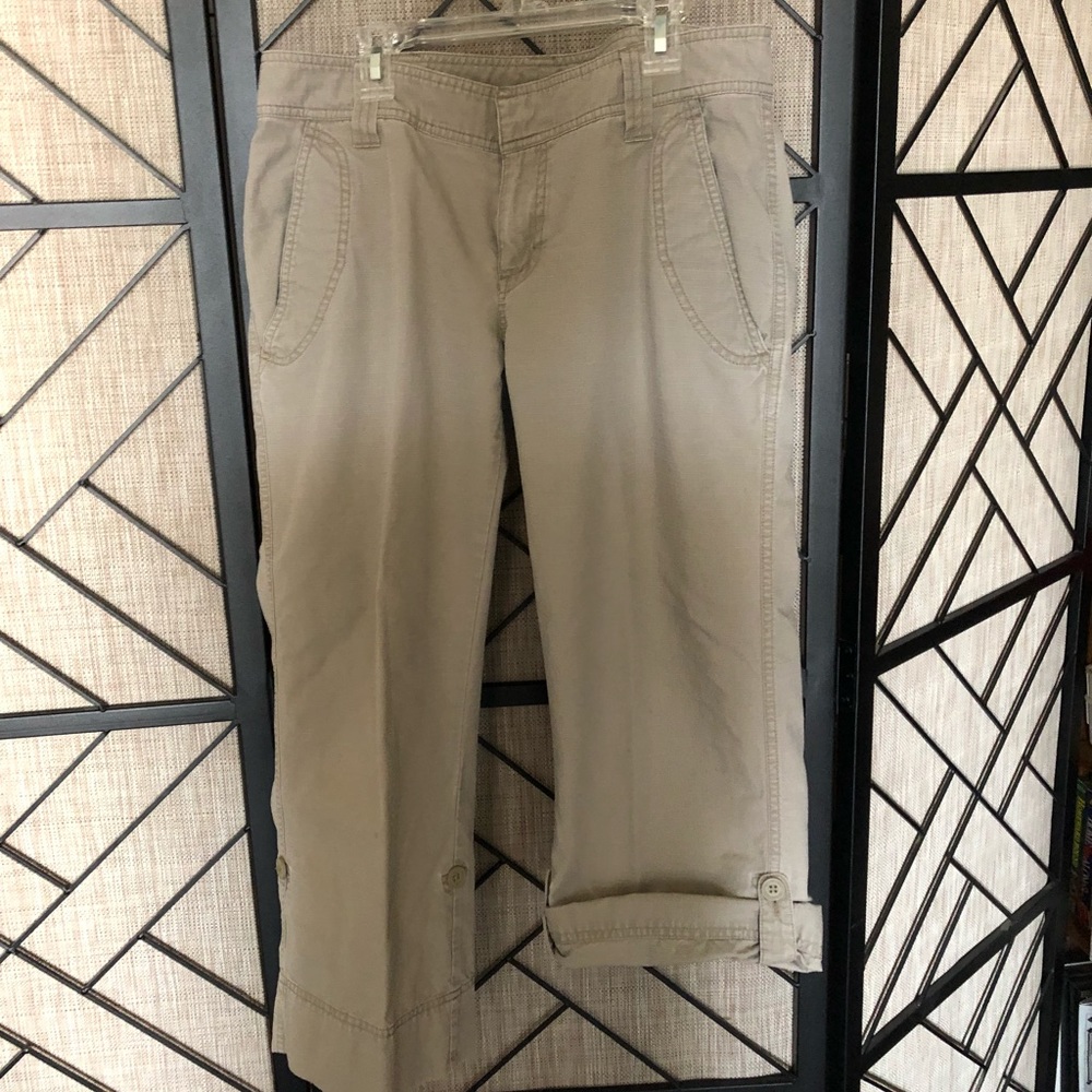 Capri Pants
